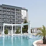 Hotel Platinum & Casino