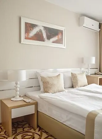 Hotell Platinum & Casino 4*