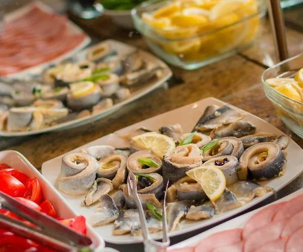 Platinum & Casino 4* Slantschew brjag