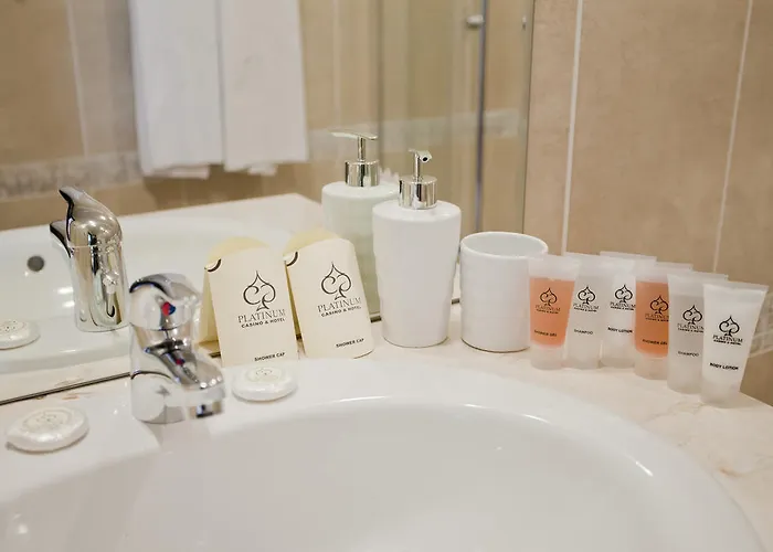 Hotel Platinum & Casino